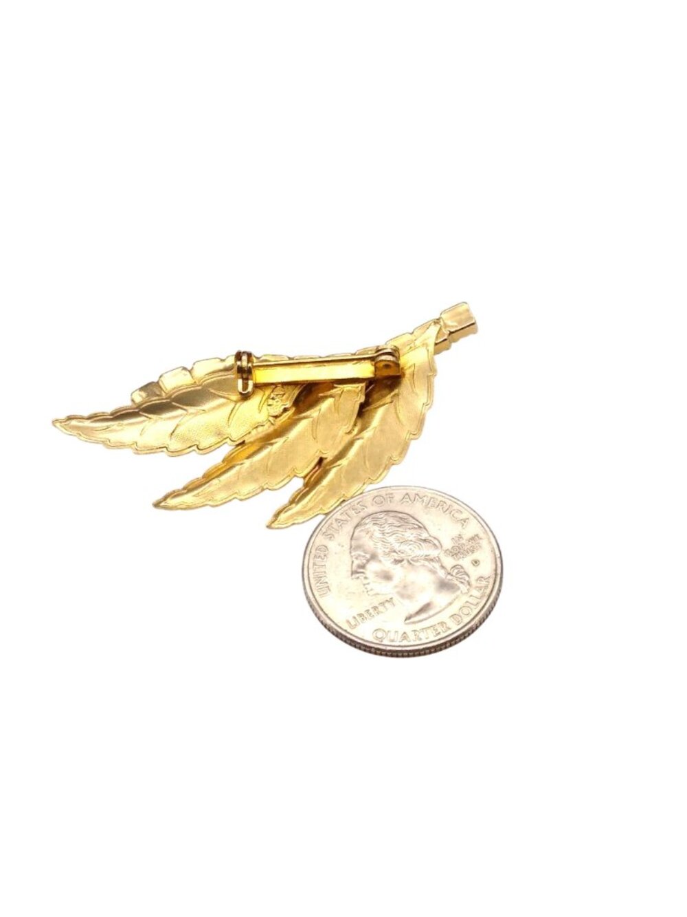 Elegant Vintage Autumn Leaf Brooch, Topaz Colored Crystal Channel with 3 Brushed - Picture 4 of 4